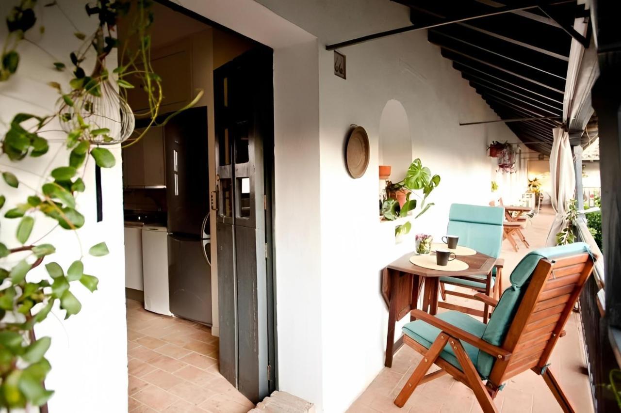 Exclusive With Stunning Patio In The Center Appartement *